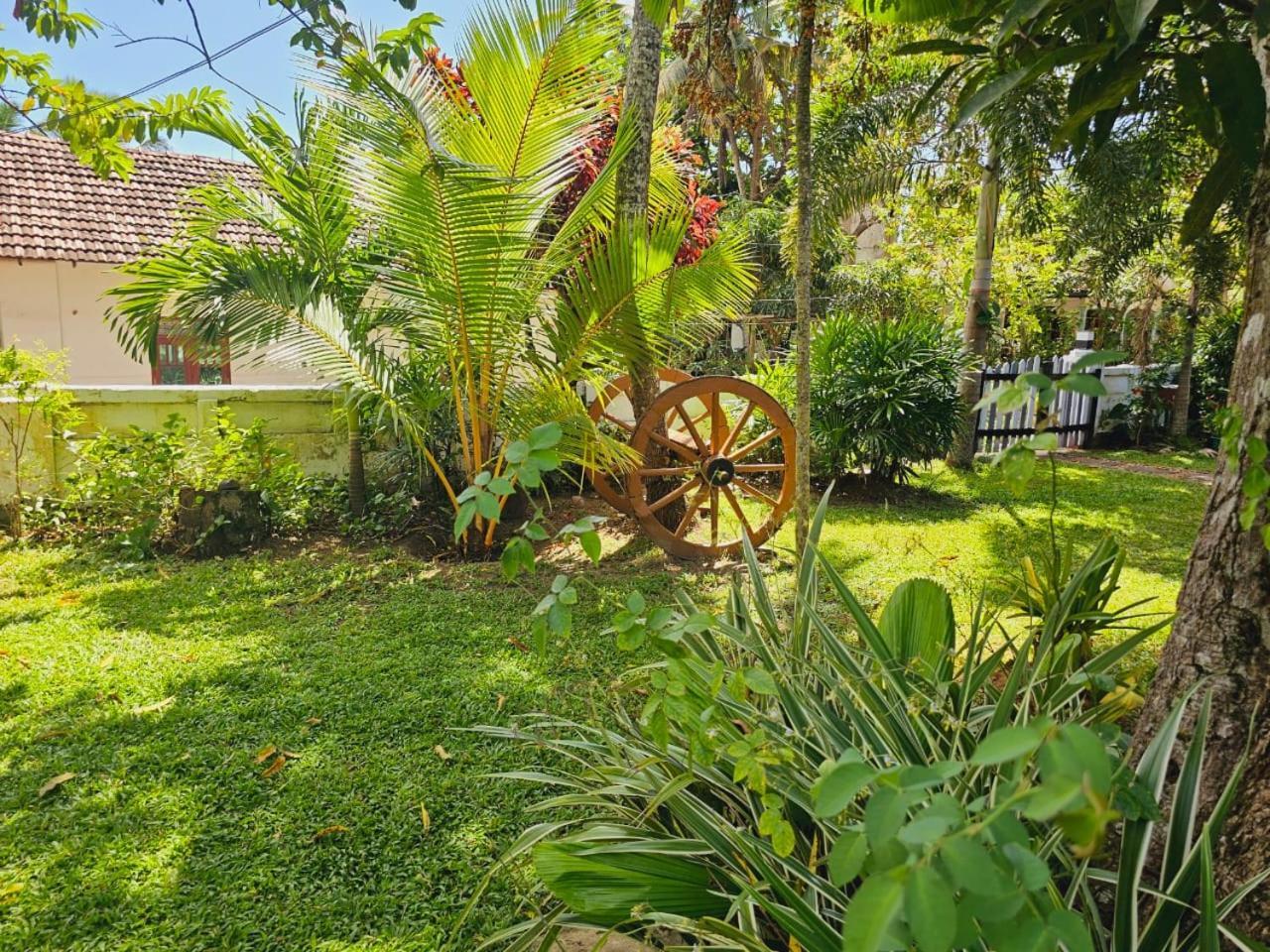 Homestay Gurugedara Heritage