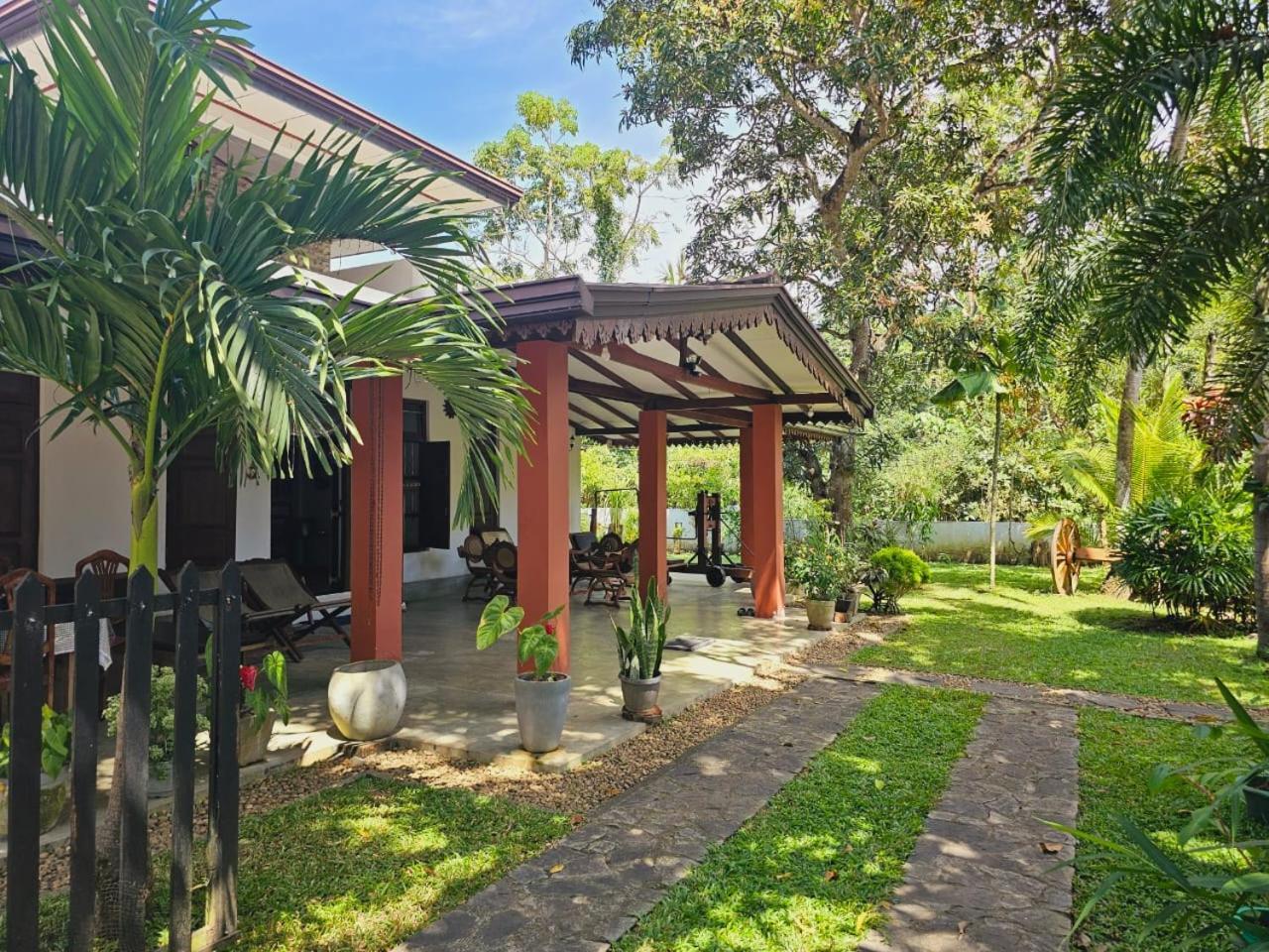 Gurugedara Heritage